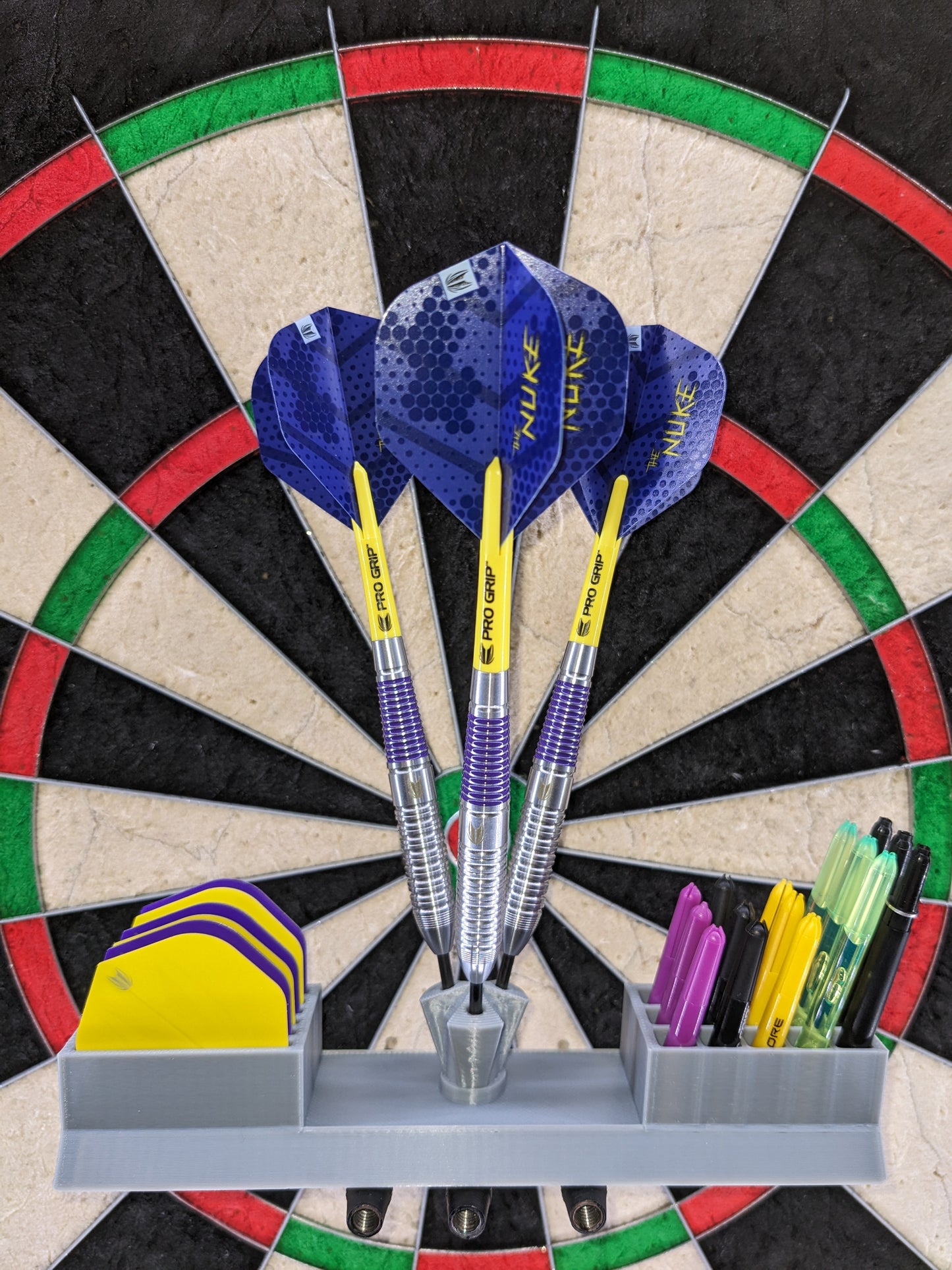 Showpiece Darts Holder with Flights & Stems Storage